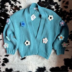 Chunky Floral Knit Women's Cropped Cardigan Sweater